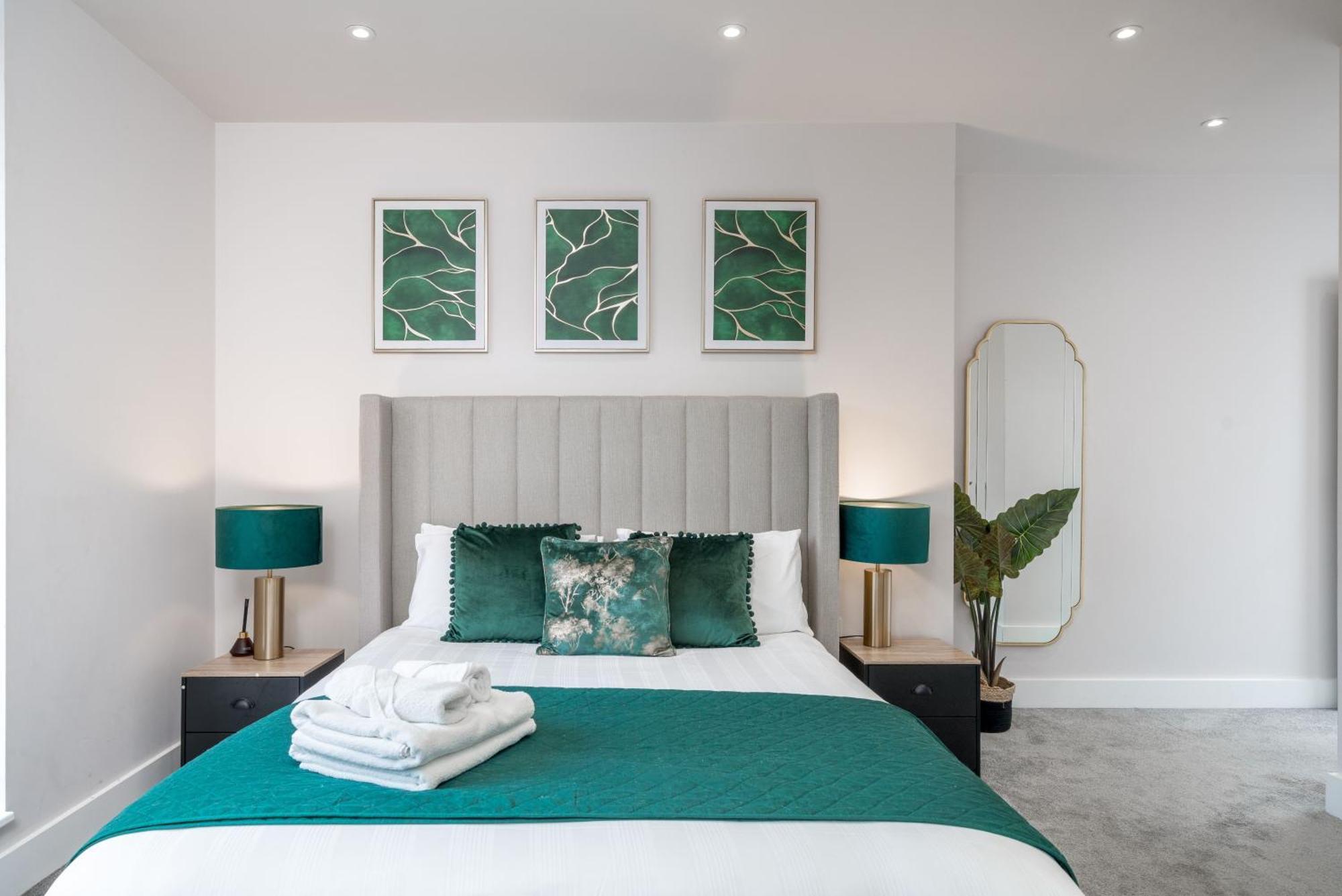 Boutique Lux London Apartments-Free Parking Totteridge Екстериор снимка