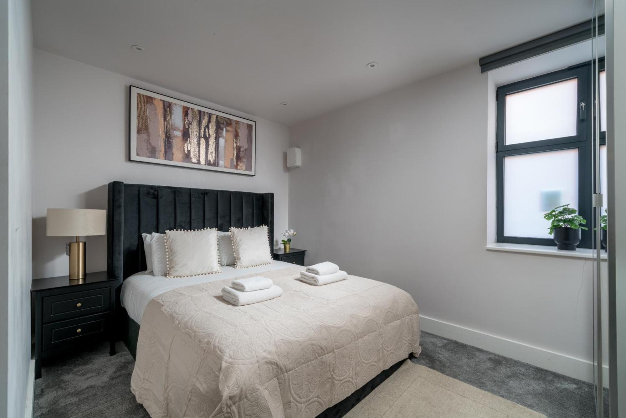 Boutique Lux London Apartments-Free Parking Totteridge Екстериор снимка